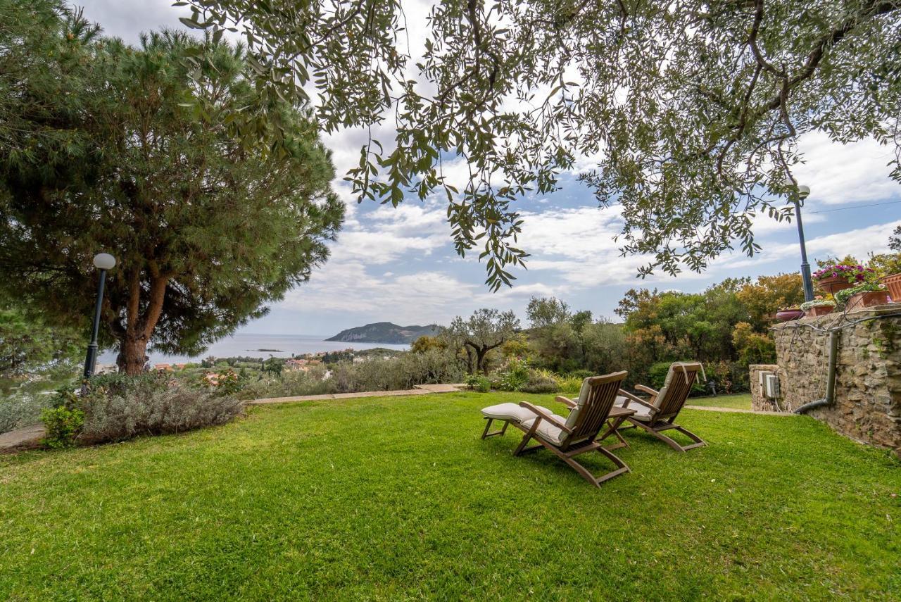 Villa Elia Kavala - Mediterranean Holiday Villa PalaiónTsiflíkion Exteriér fotografie